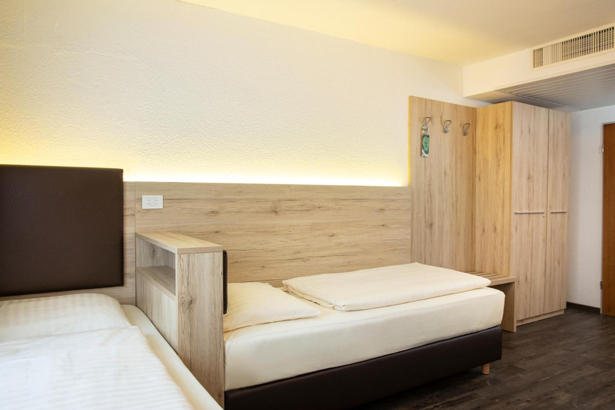 Roomingtons Lueneburger Heide Hodenhagen Exterior photo